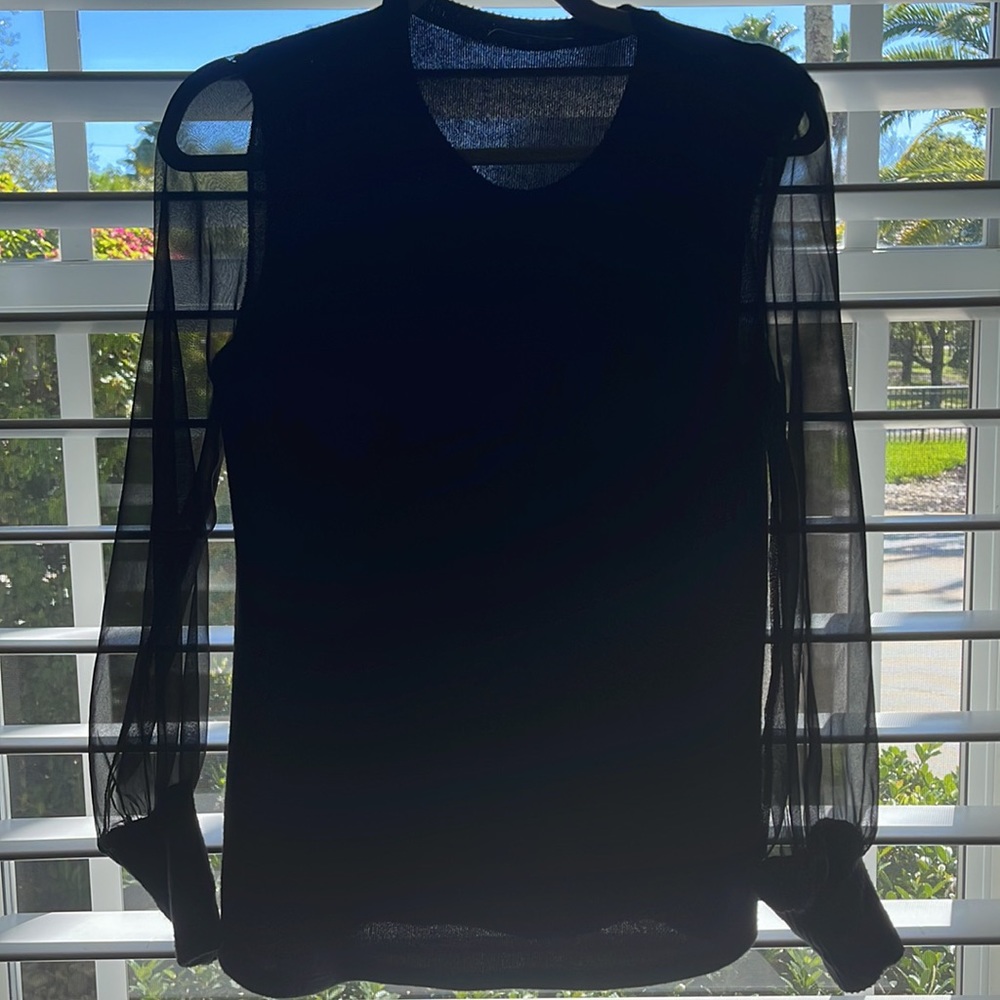 Black Lola & Sophie New York mixed material top with silk sleeves